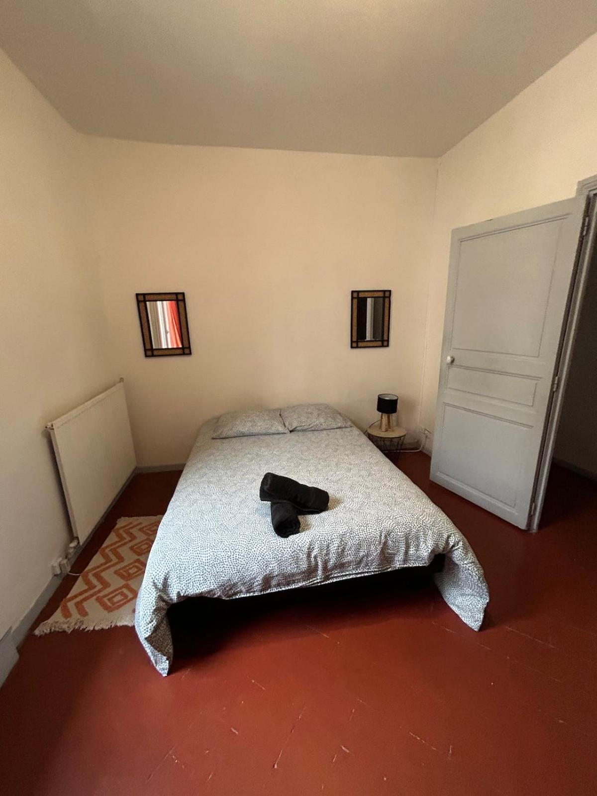 Grand Appartement De 100M2 -Allee Paul Riquet Beziers - 4Chambres - Wifi- Tv Connectee Luaran gambar